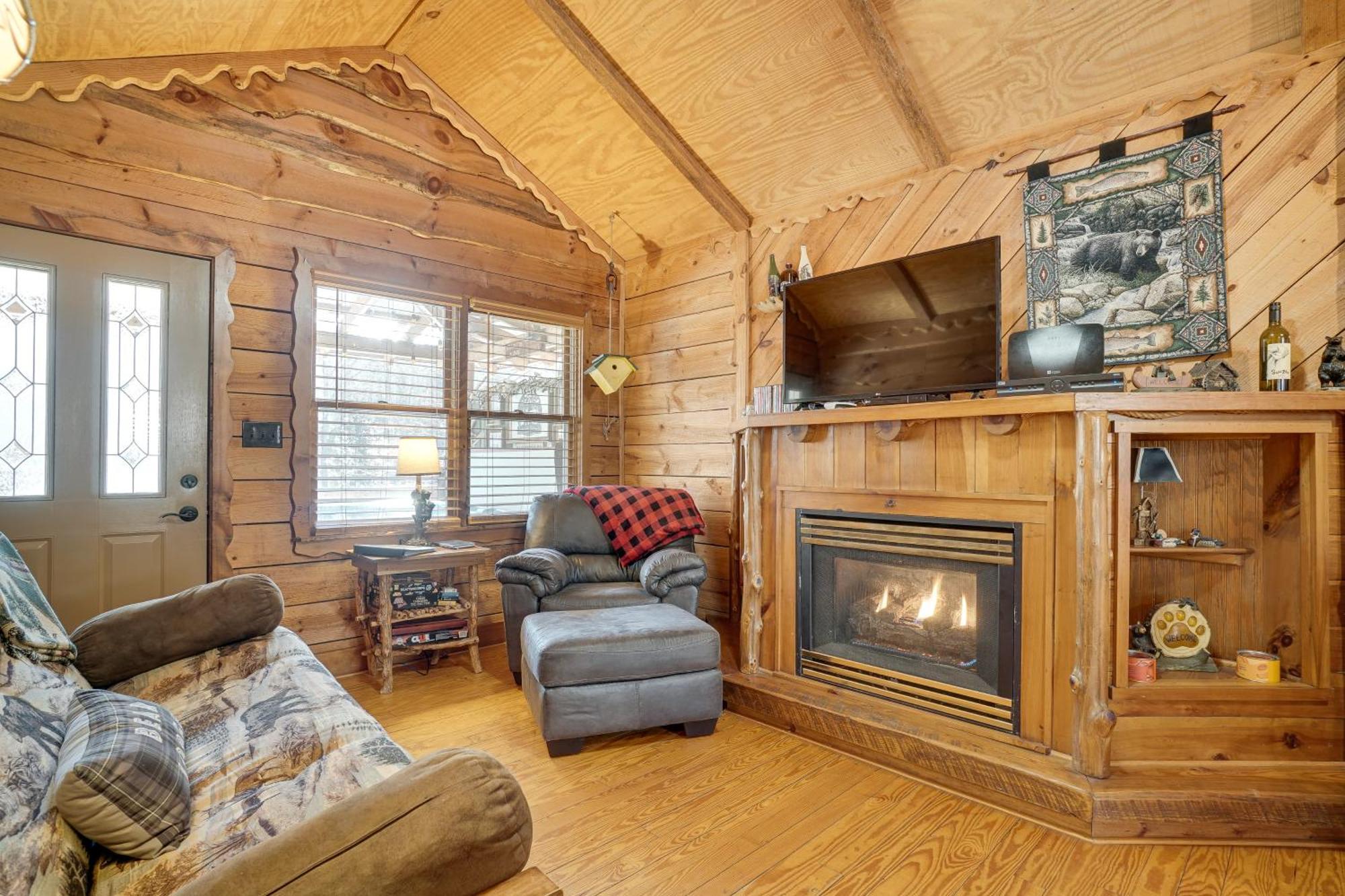 Secluded Family Retreat In Dahlonega With Hot Tub! Villa Exterior photo